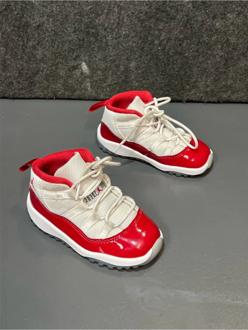 Nike Air Jordan 11 Retro 